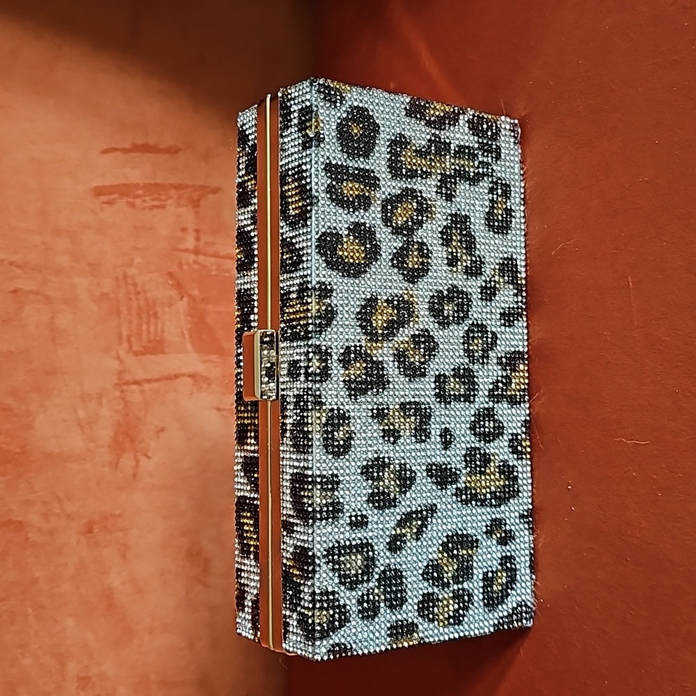 Clutch purse